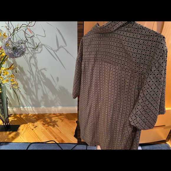 Button down shirt - Picture 3 of 3